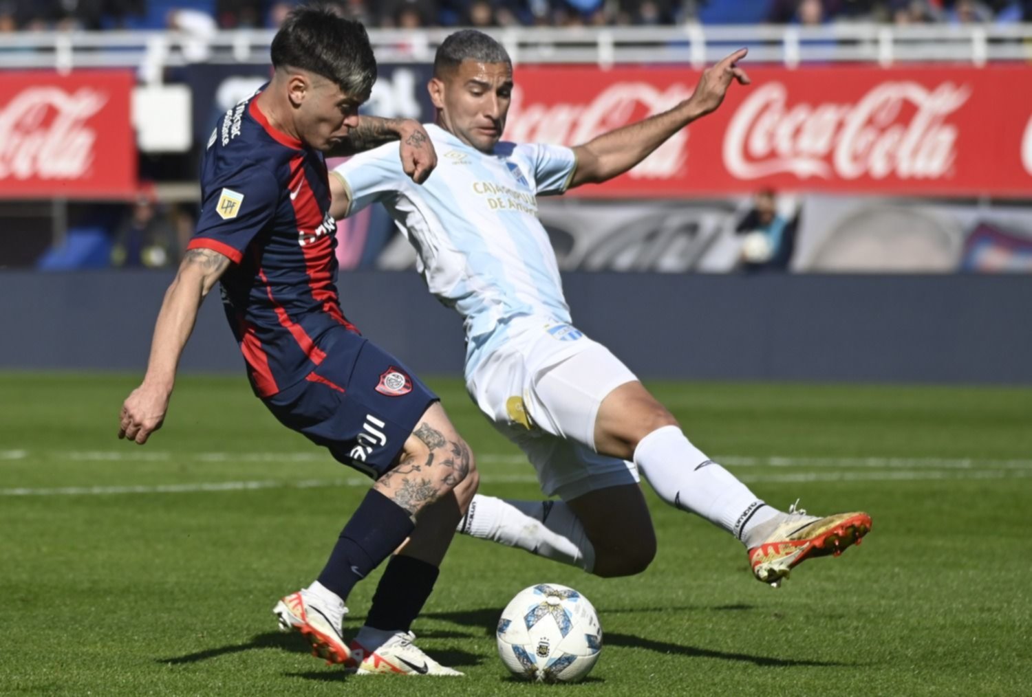 San Lorenzo cayó ante Atlético Tucumán en la última jugada y estalló el Nuevo Gasómetro 