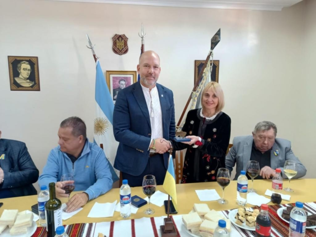 Visita internacional para la colectividad ucraniana