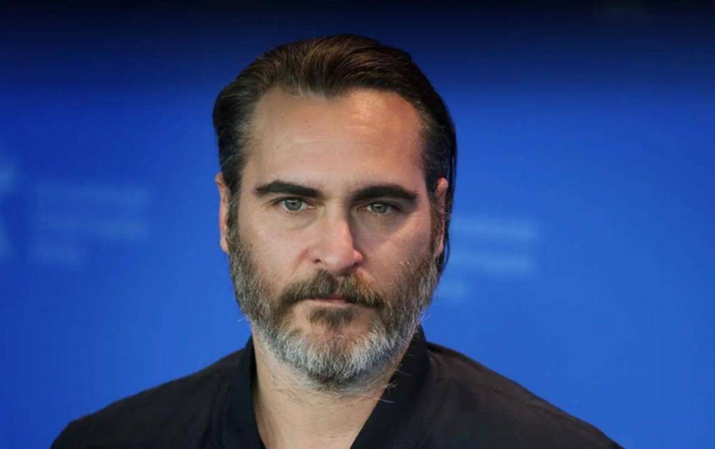 “Se acobardó”: Phoenix se bajó de un filme de amor gay a días de comenzar