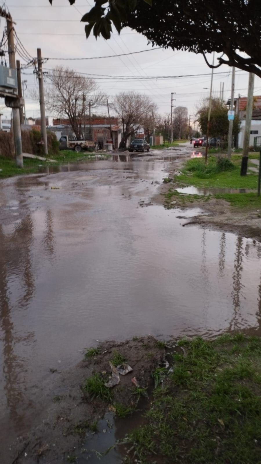 “Un brazo del Río de la Plata” en calle 27 entre 123 y 124