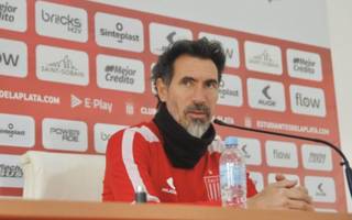 Eduardo Domínguez, en conferencia de prensa: “Fue un partido malo, pero hay que dar vuelta la página y continuar”