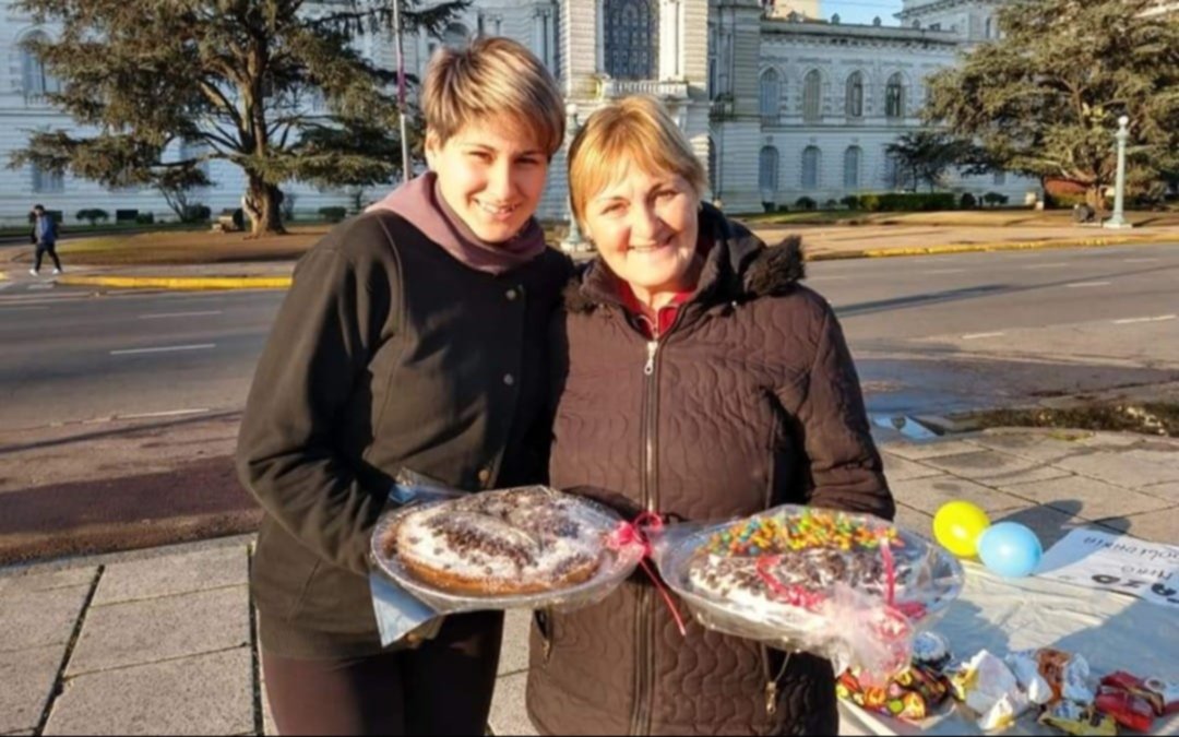 Llega este sábado a Plaza Moreno el "Tortazo" solidario