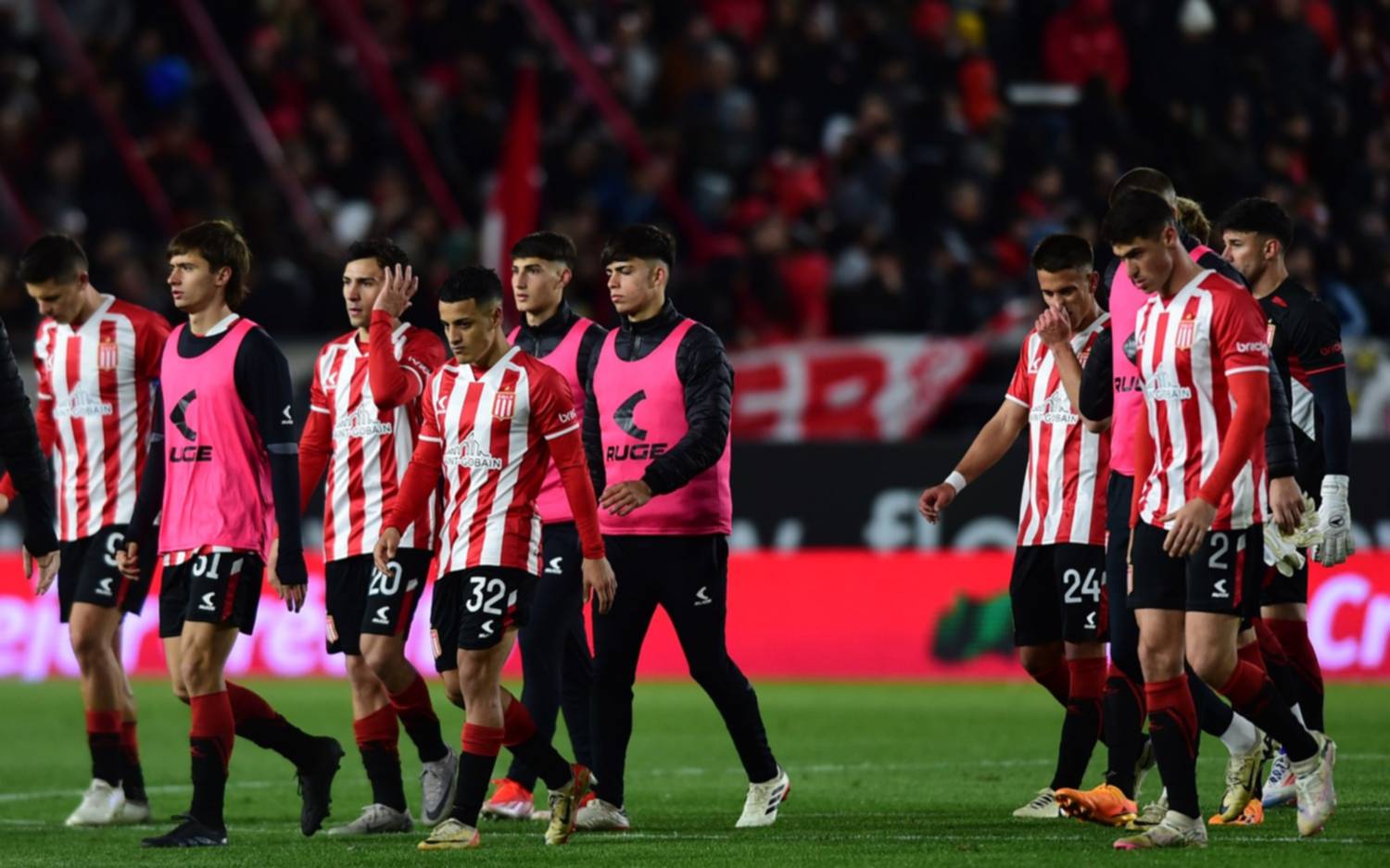 Con cinco bajas, Estudiantes se rearma para visitar a Atlético Tucumán