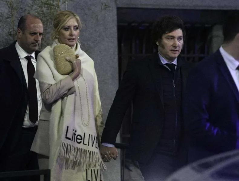 “Somos novios”: Yuyito y Milei son “exclusivos”