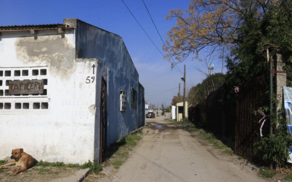 “Cacería policial”: La Plata está cercada en busca del femicida de San Carlos
