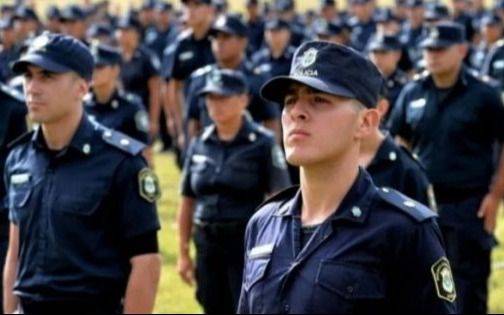 Policía Bonaerense: oficializan la nueva escala salarial del personal pasivo con el cobro de agosto 