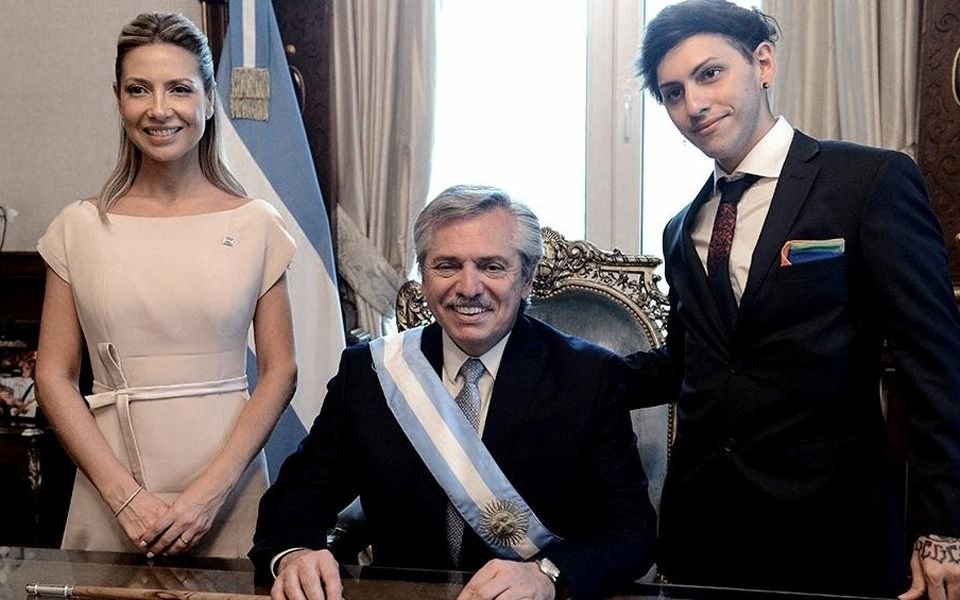 Rompió el silencio Dyhzy, el hijo de Alberto Fernández: "Hola lagartas, yo estoy por fuera"