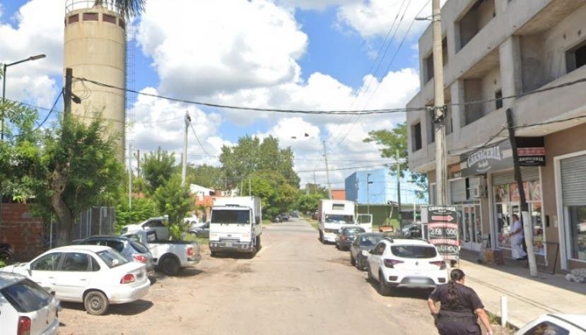 Ingresó vestido de policía y asaltó una carnicería
