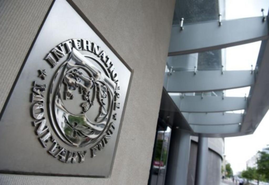 La deuda pública equivale casi al PBI y suma U$S452.071 millones