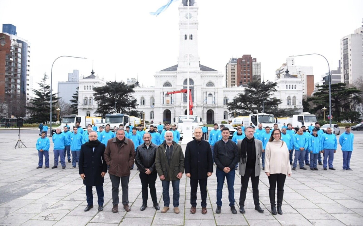 Alak presentó el programa de limpieza de paredes y espacios "Ciudad Limpia"
