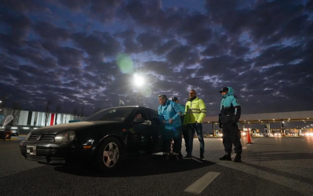 Operativos de alcoholemia en la Autopista Buenos Aires La Plata: "Menos de 1 positivo cada 100 controles"