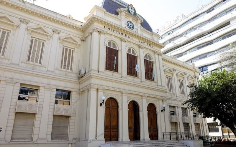 Arrancó otro paro de docentes universitarios por 48 horas que afecta a facultades y colegios de la UNLP