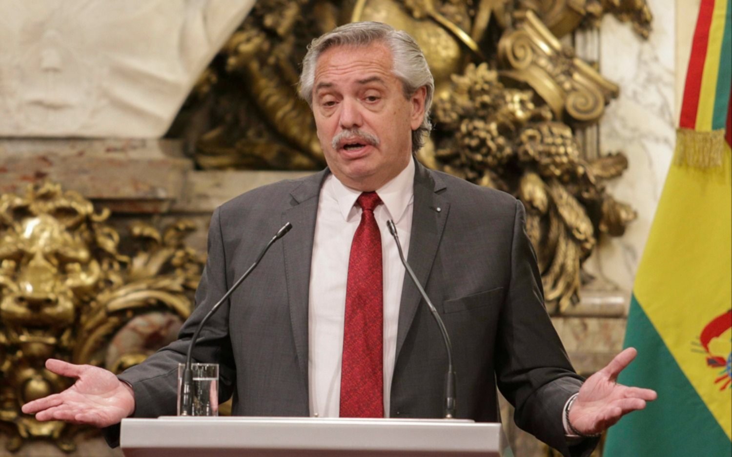 Alberto Fernández pidió que se prohíba la difusión de fotos y videos "íntimos" en medios, Google, Facebook y X