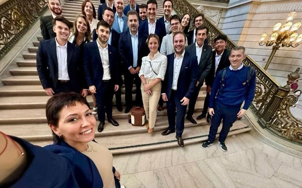 La selfie que nadie imaginaba: Mayra Mendoza, Ritondo, Schiaretti y De Loredo