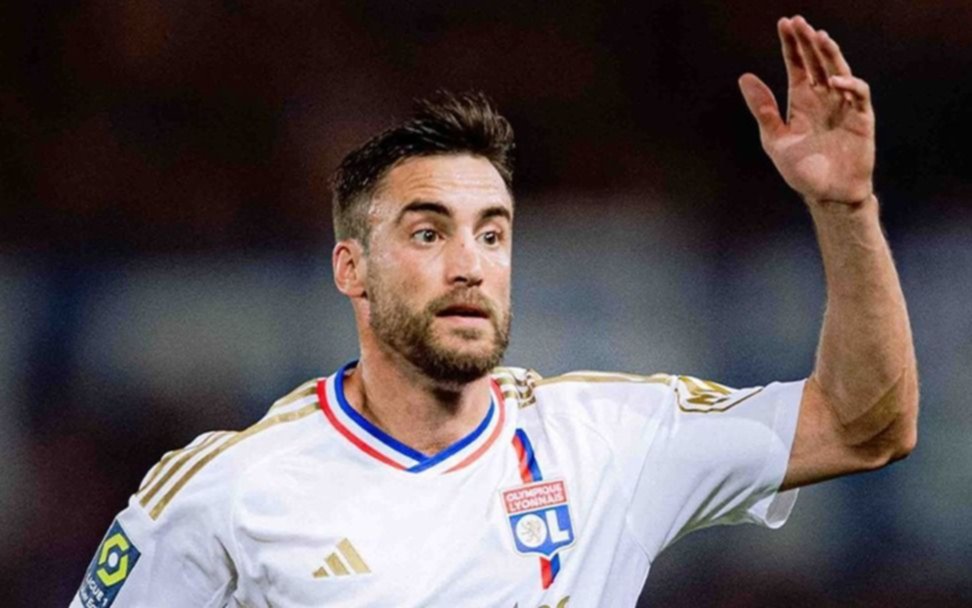 Lyon puso en venta a todos sus jugadores por falta de dinero