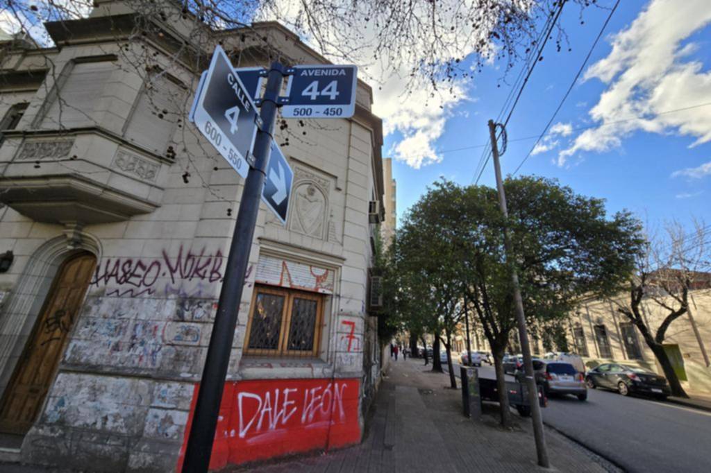 Otro “match” que acabó mal en La Plata: nuevo robo millonario de una viuda negra