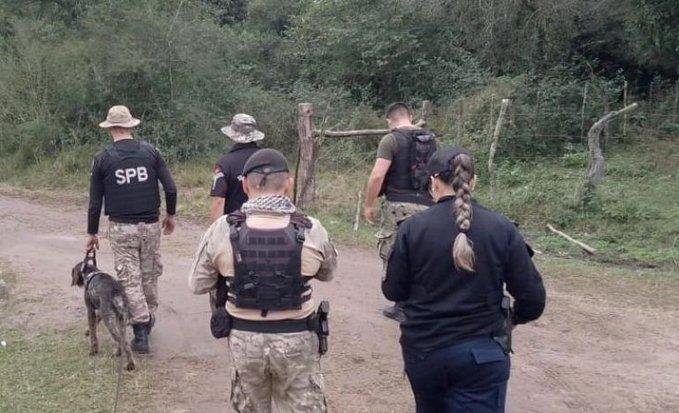 Nuevas pistas en el caso Loan: hallan una remera con sangre