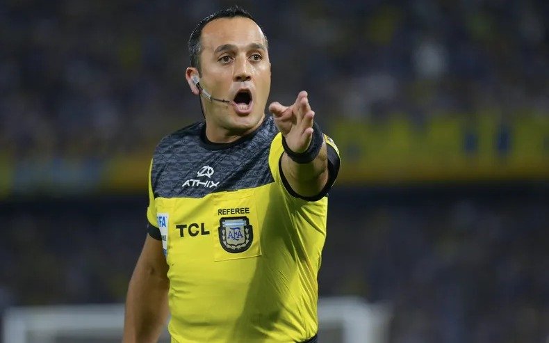 Guardia alta con polémica: designaron árbitros para Gimnasia - Argentinos Juniors y Estudiantes - Talleres