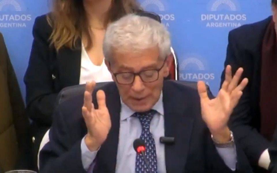 Mariano Cúneo Libarona: “Se acabó el género, rechazamos las identidades sexuales que no se alinean con la biología”