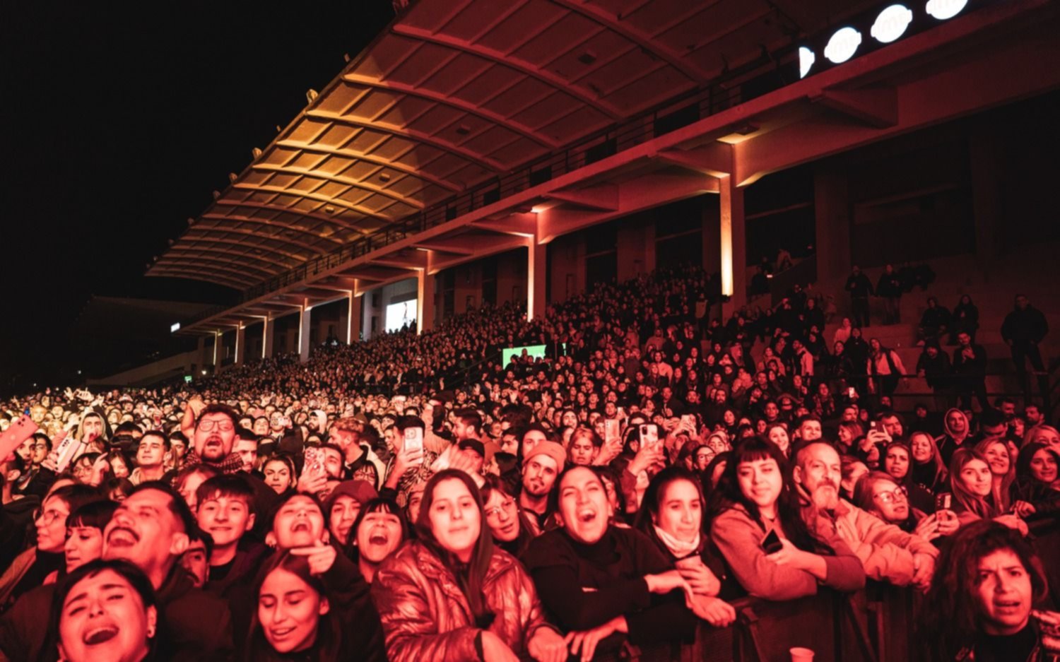 El Hipódromo de La Plata se convierte en una sala de shows a cielo abierto y recibe a los artistas más importantes del momento