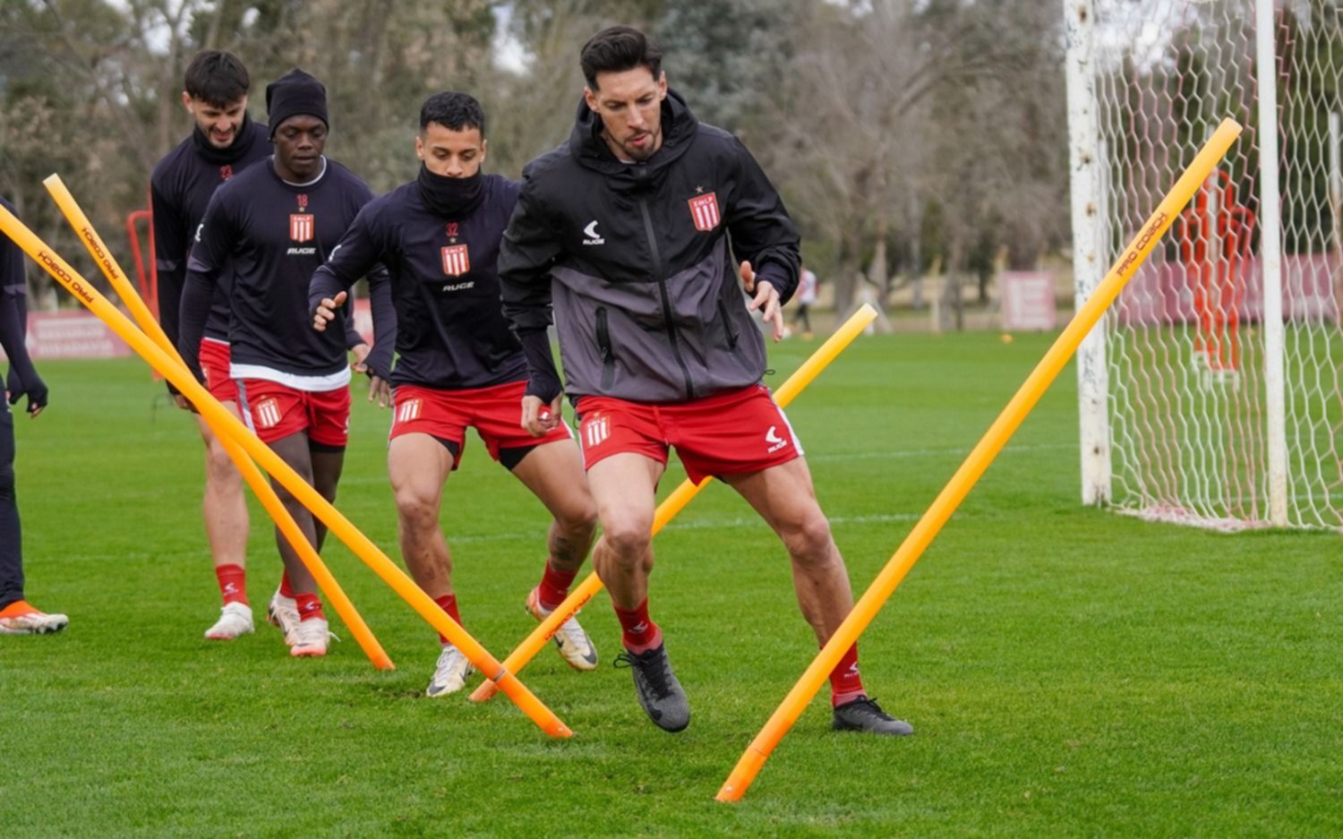 El Pincha entrenó en City Bell y Sebastián Boselli fue presentado ante sus nuevos compañeros