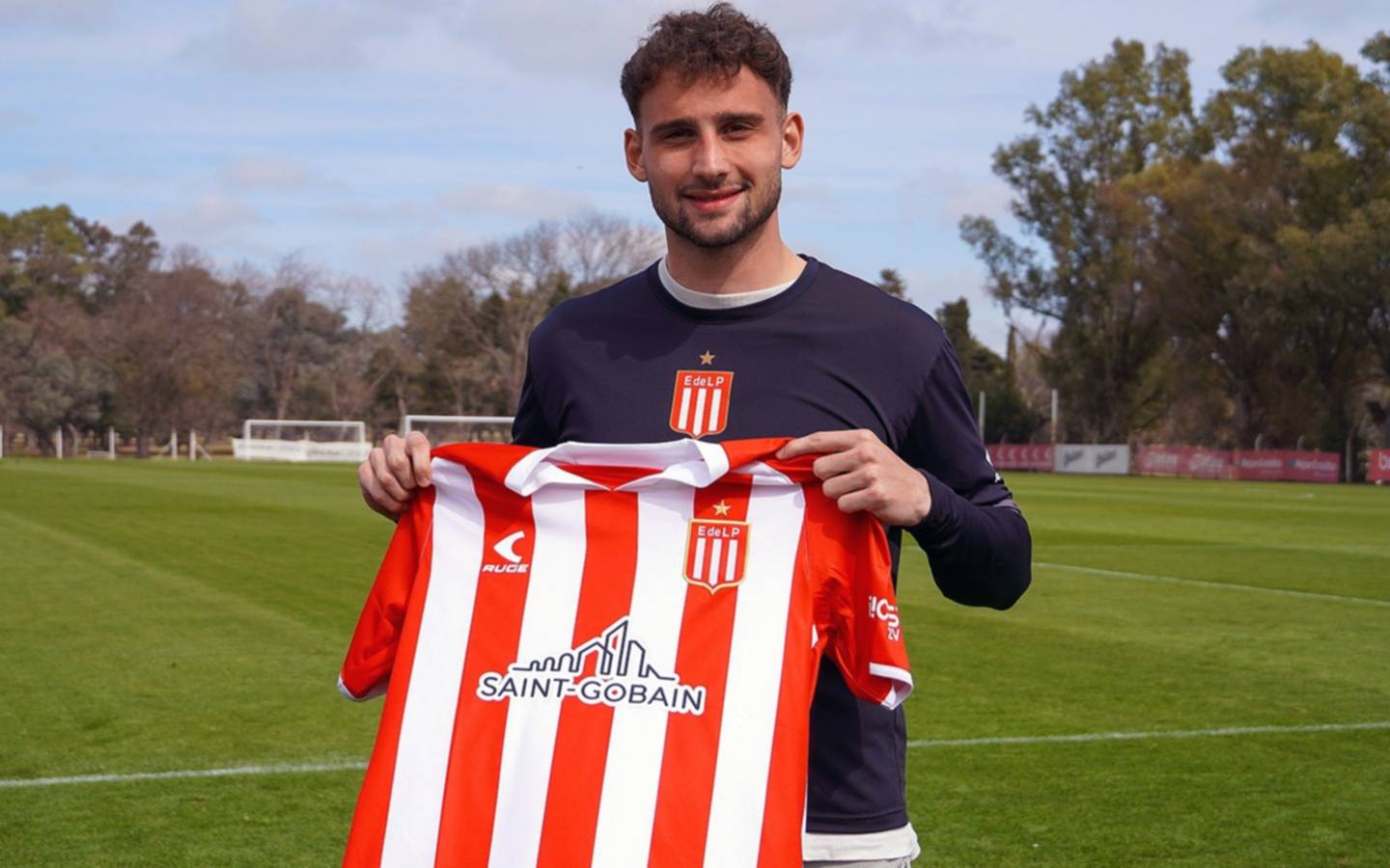 “¡Bienvenido al León!”: Boselli fue presentado oficialmente por Estudiantes