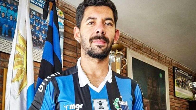 Enzo Martínez y Augusto Max, los últimos nuevos