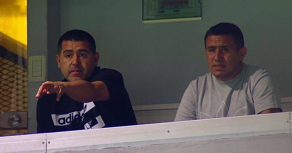 Imponen restricción al hermano de Riquelme