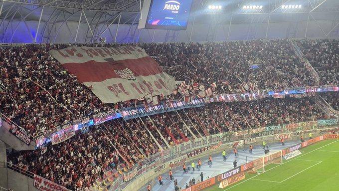 Los hinchas Millonarios coparon las tribunas