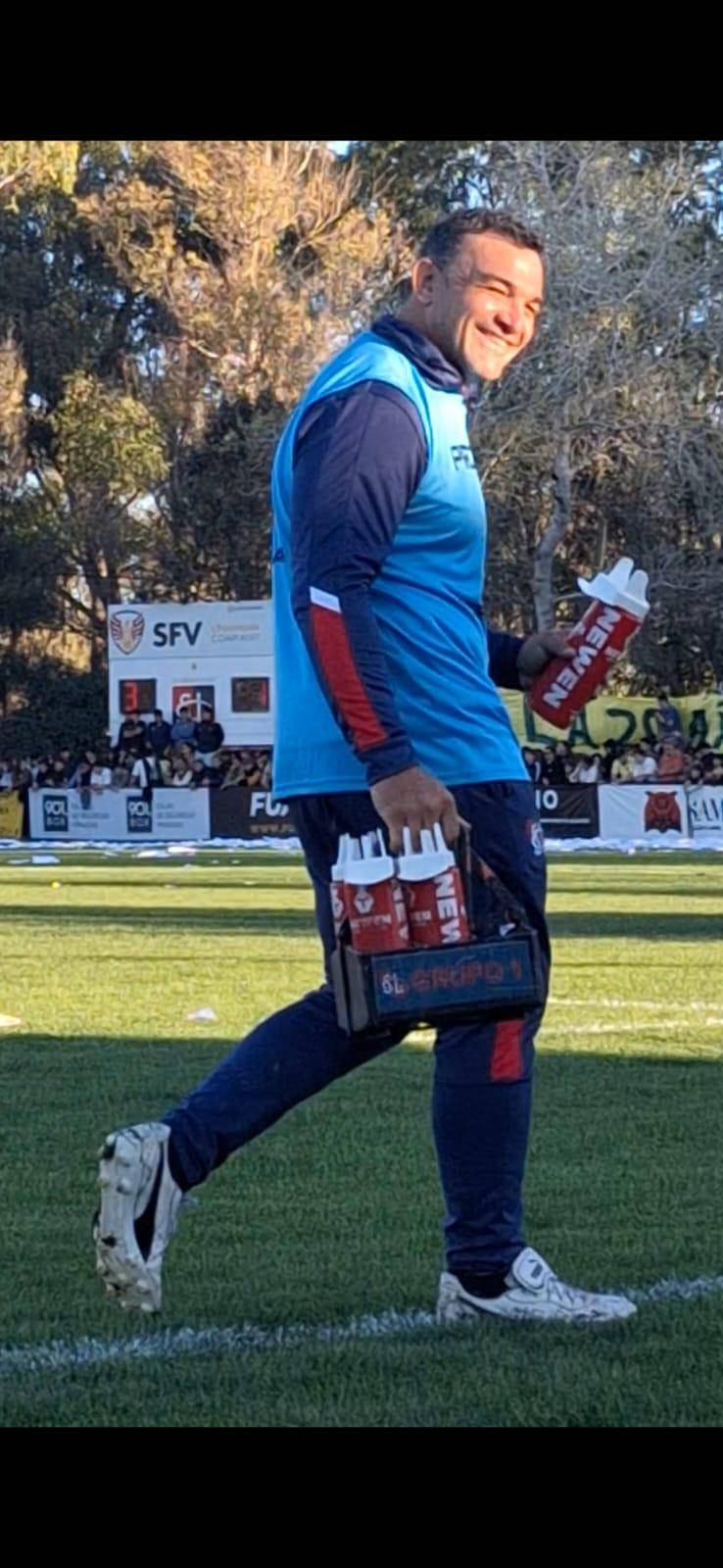 Creevy fue “aguatero” y un parapente polémico