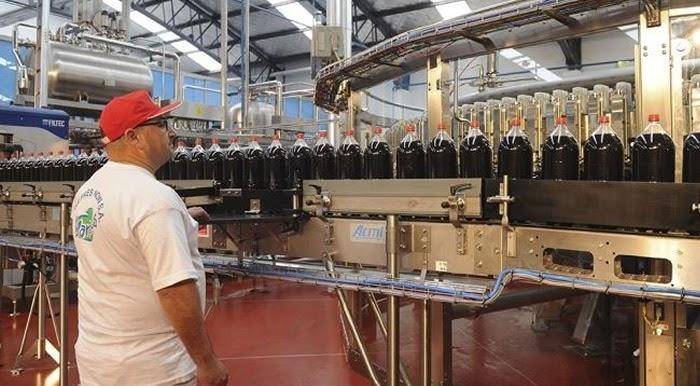 Se “pica” el mercado de gaseosas con una marca que le compite a las multis