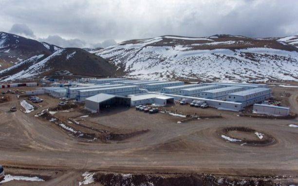 Una minera, cerca de ser la mayor inversión extranjera de la historia