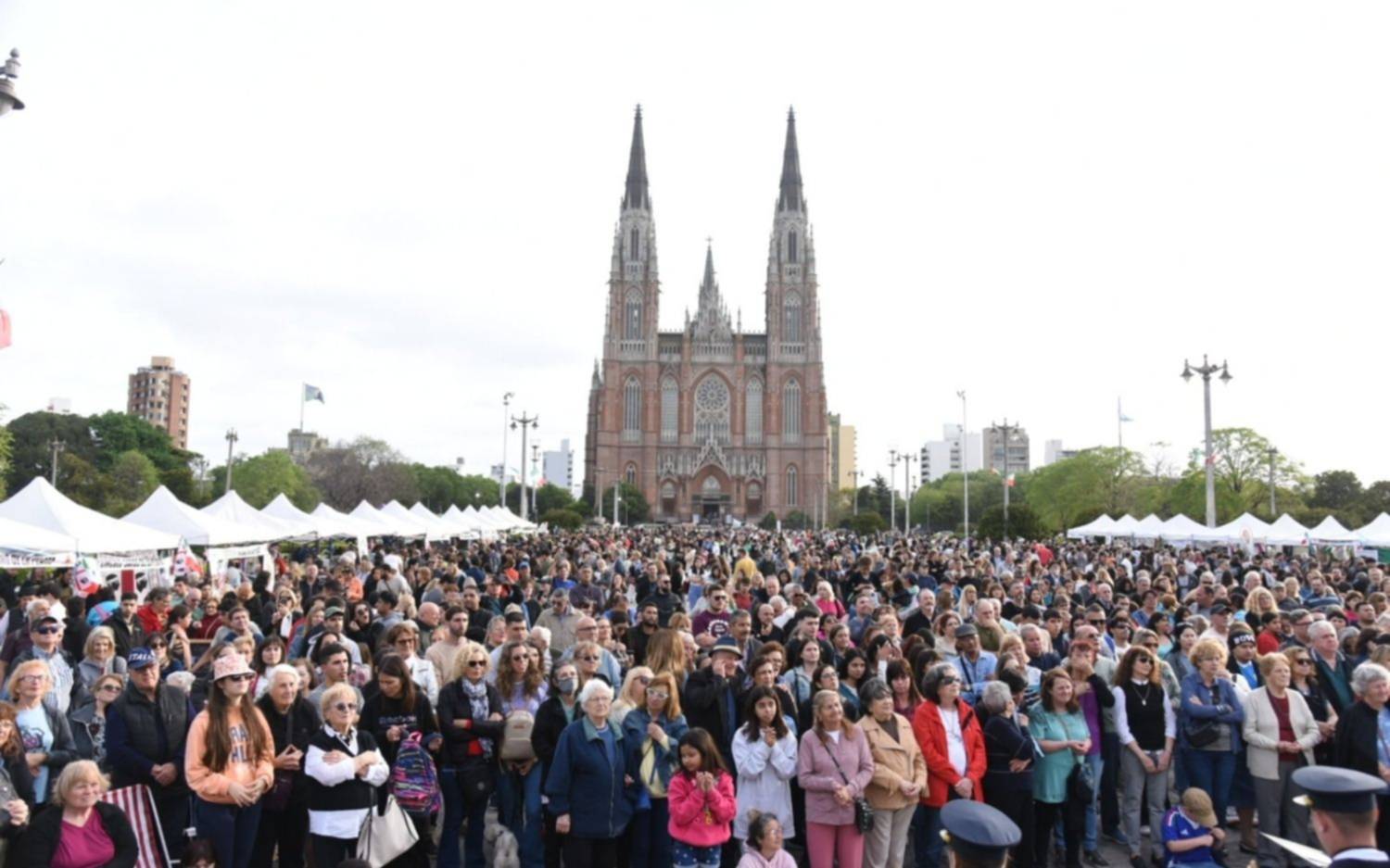 Plaza Moreno tendrá un fin de semana a puro festejo con el Día del Niño y el Festival de Folklore