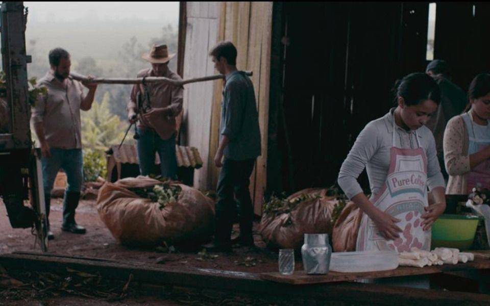 Por tu bien: una película premiada en Italia, llega a La Plata