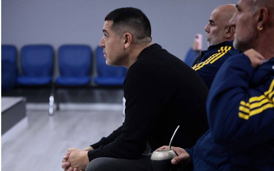 Bombazo en Boca y comunicado: Riquelme echó a Cascini, a Serna y disolvió el Consejo del Fútbol