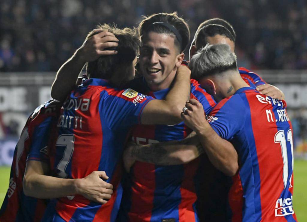 San Lorenzo se regaló un triunfo que lo dejó en la punta del Grupo B