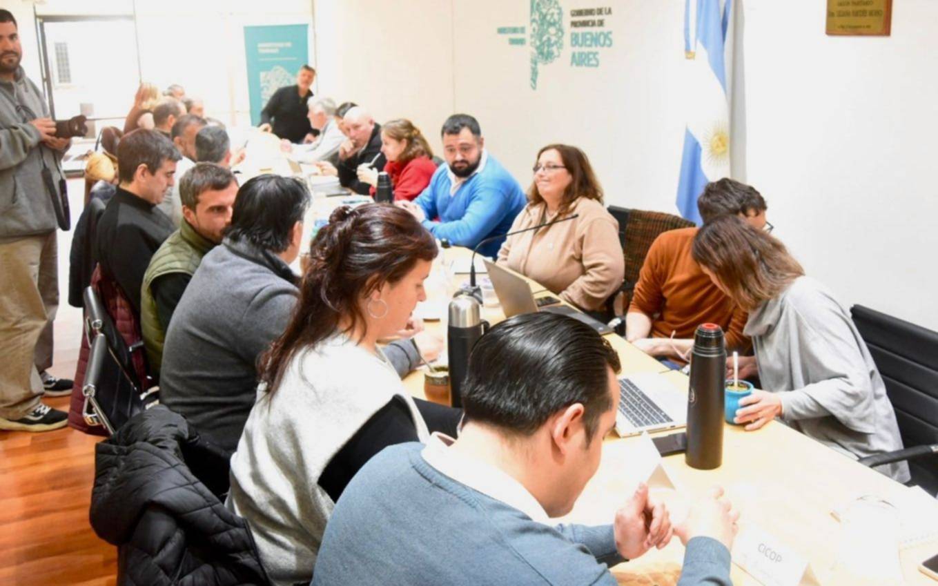 La Provincia reanuda hoy la paritaria con estatales y docentes, que esperan una oferta salarial
