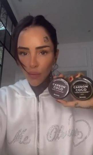 Todo por dos pesos: Cande, Juli Poggio y más: los famosos que promocionaron productos no autorizados