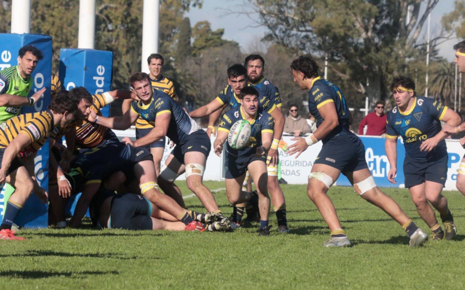 Buen triunfo de Los Tilos ante Hindú, La Plata volvió al triunfo y cayó San Luis