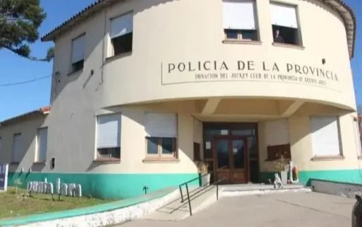 "Puente chino" y "cachiporra en las partes íntimas": tenebrosos detalles de las torturas en la Comisaría de Punta Lara