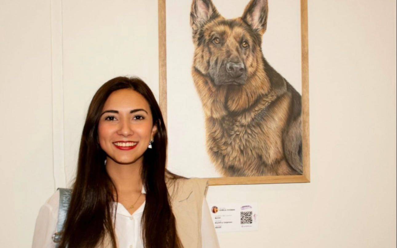Una artista platense destacada en el retrato de mascotas desembarca en París, Italia Inglaterra