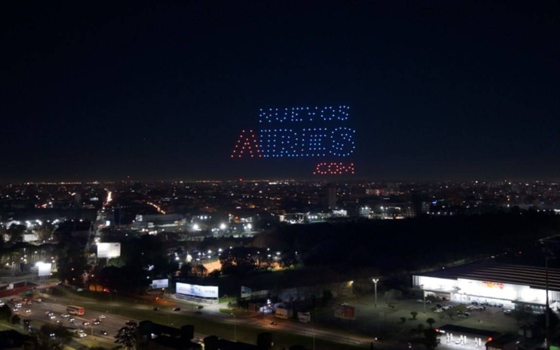 Nuevos Aires lanzó la campaña con un show de drones