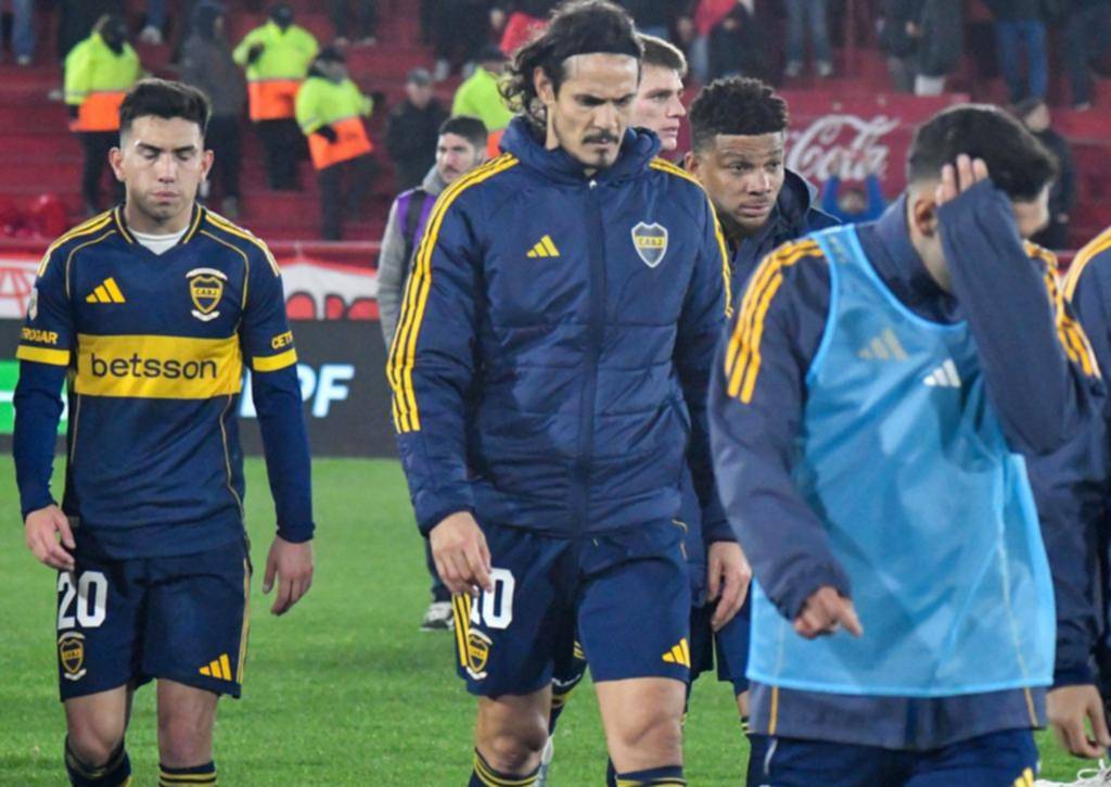 En medio de la tormenta, Boca navega a la deriva