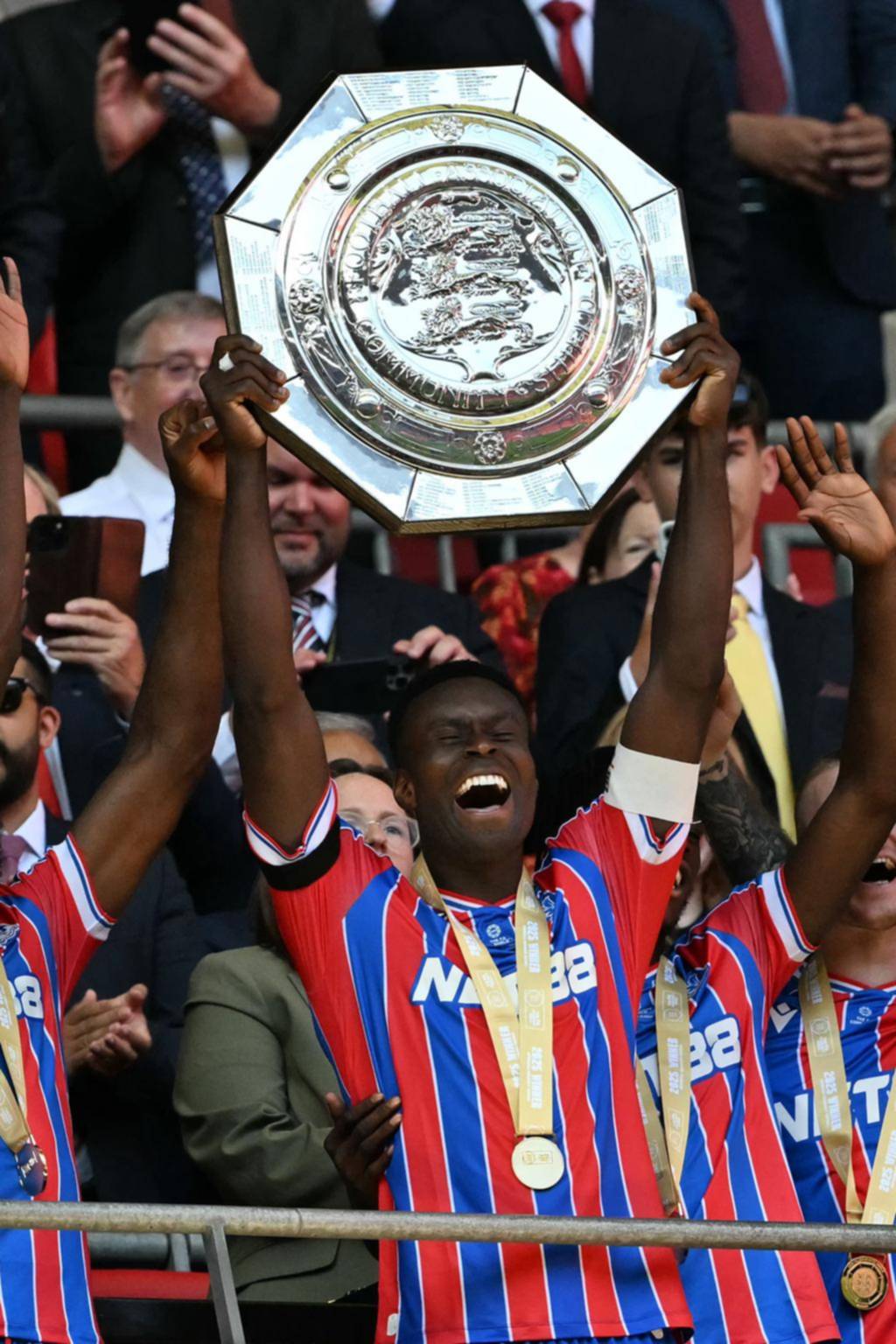 Sigue sorprendiendo el Crystal Palace: primer campeón de la temporada inglesa