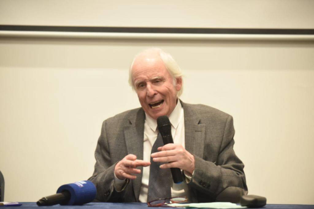 Gerchunoff en La Plata: “El individualismo puso en crisis a los partidos tradicionales”