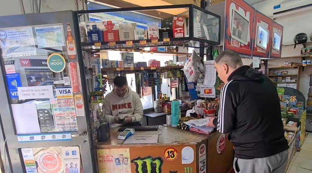 Kiosqueros acorralados por la baja en las ventas