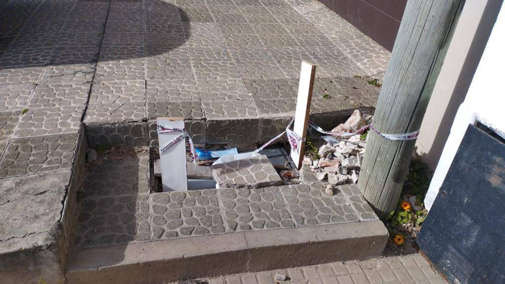 Piden que ABSA repare una vereda en calle 6 entre 528 bis y 529
