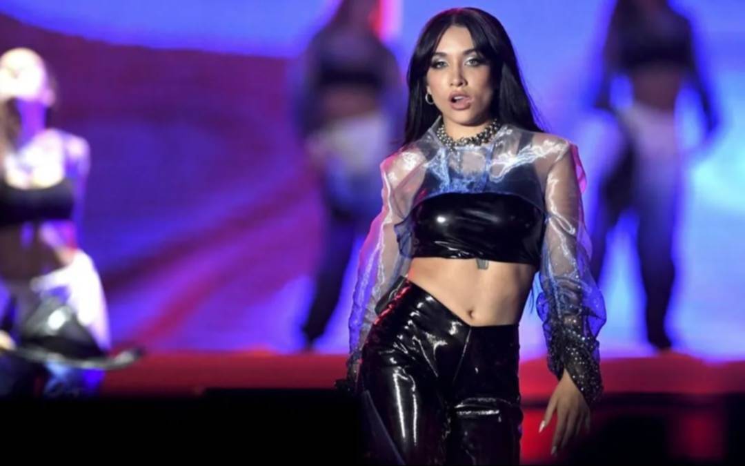 Maria Becerra suma un segundo River: el primero lo agotó en tiempo record