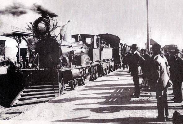 A 160 años del primer viaje en tren al interior