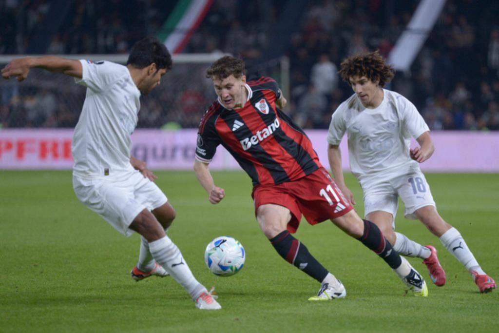 La serie quedó abierta: River empató con Libertad